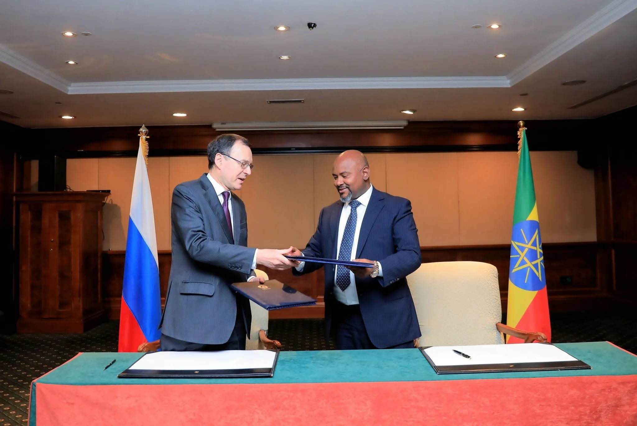 ኢትዮጵያ እና ሩሲያ ሩሲያ ለ3 ዓመታት የሚያገለግል የኒኩለር ቴክኖሎጂ ፍኖተ ካርታ ተፈራረሙ