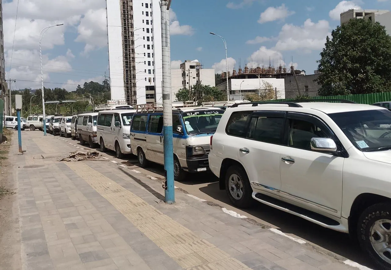 በመዲናዋ በዛሬው ዕለት የተስተዋለው የነዳጅ እጥረት በቶሎ እንደሚቀረፍ ተገለጸ