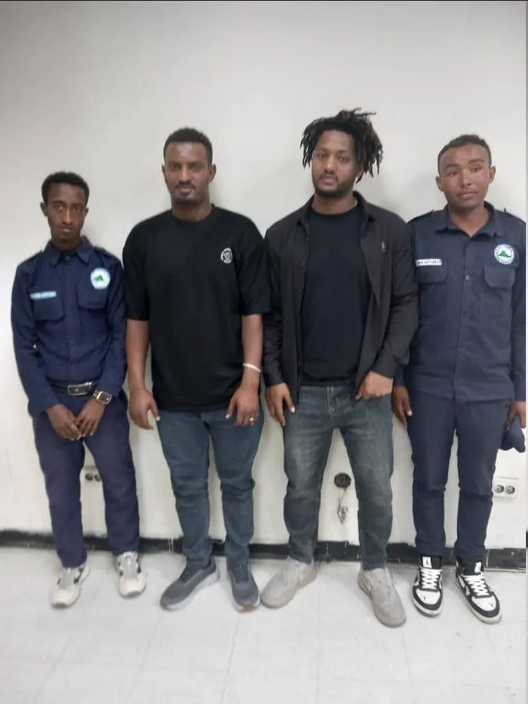 የደንብ ልብስ መለያን አስመስለው በመልበስ በቲክቶክ ማስታወቂያ የሠሩ ተጠርጣሪዎች በቁጥጥር ሥር መዋላቸው ተገለጸ