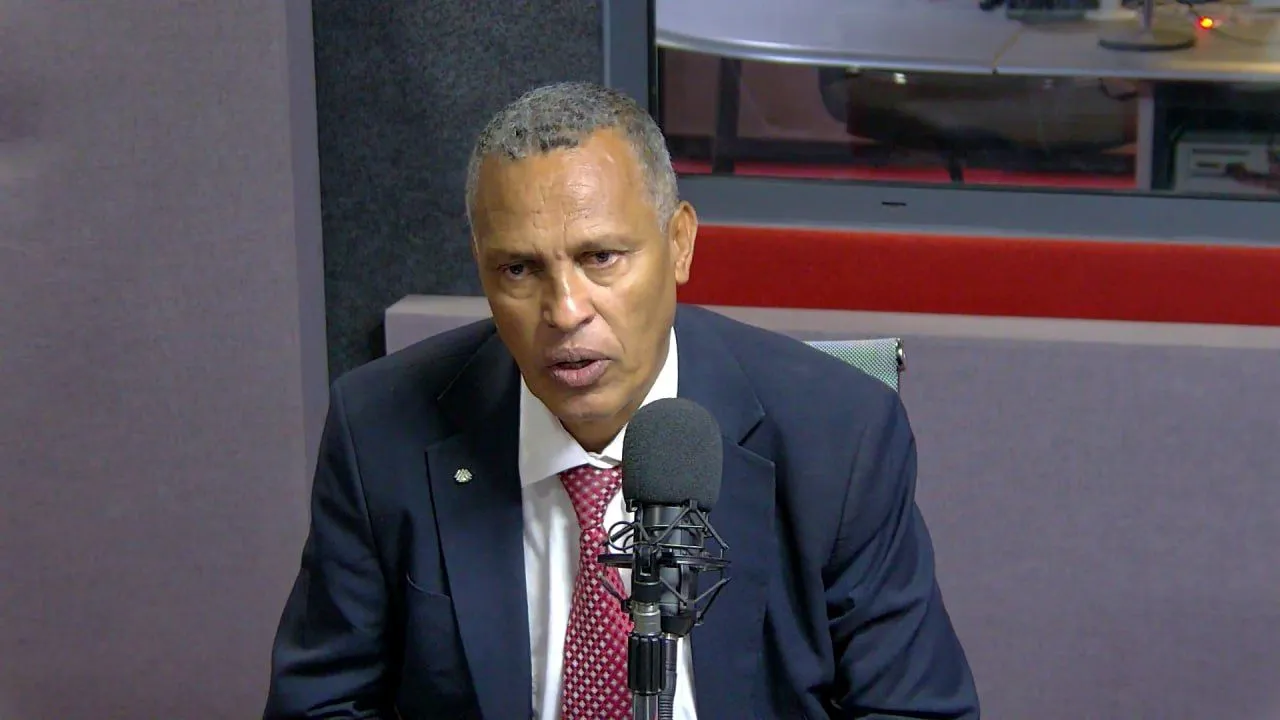 "ከጠቅላይ ሚኒስትር ዐቢይ ጋር የተደረጉ ውይይቶች ከጥያቄ ይልቅ አድናቆት እና ሙገሳ የበዛባቸው ነበሩ" አቶ አበበ አካሉ